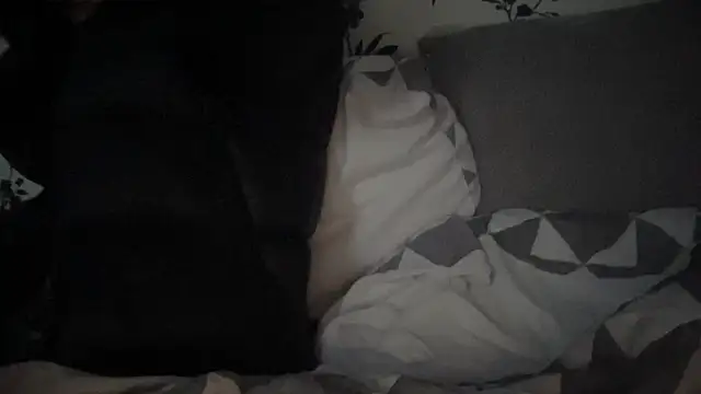 Big8inchUncutCock online show from May 11, 2026, 4:04 pm
