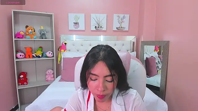 Snapshot of Sky_winter chatting on February 26, 2026, 2:16 pm Sky winter online show from February 26, 2026, 2:16 pm