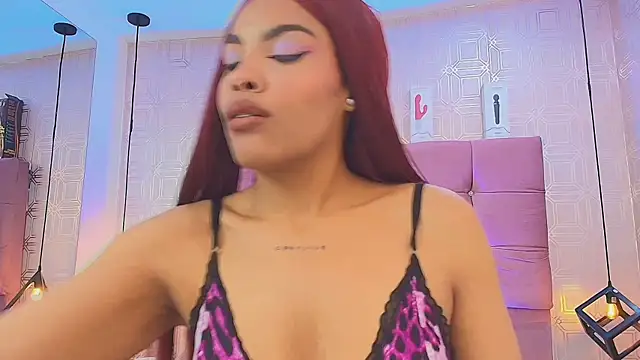 LexieBloom online show from September 9, 2025, 3:50 am