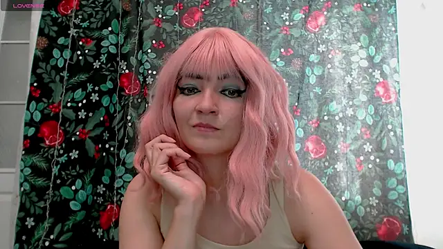 MagicPink online show from May 12, 2026, 1:08 pm