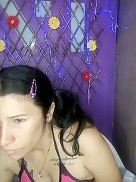 karinnahotdirty online show from September 11, 2025, 7:47 pm