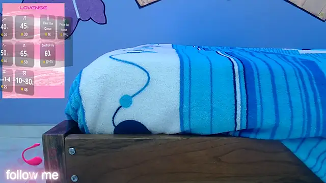 Snapshot of skinnykalitzo18 chatting on January 17, 2026, 2:33 pm skinnykalitzo18 online show from January 17, 2026, 2:33 pm