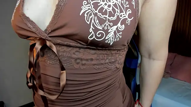 cristina gallardo online show from February 27, 2026, 2:22 am