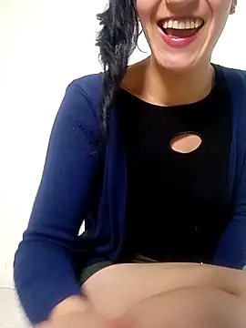 Oriana111 online show from November 17, 2025, 11:21 pm