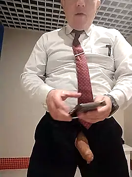 BigCristh79 online show from March 13, 2026, 6:09 am