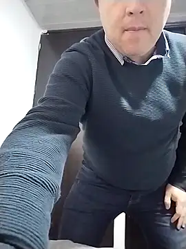 BigCristh79 online show from March 19, 2026, 1:15 pm