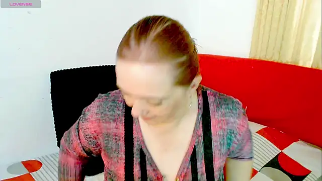 Kendraline1 online show from April 9, 2026, 10:04 pm