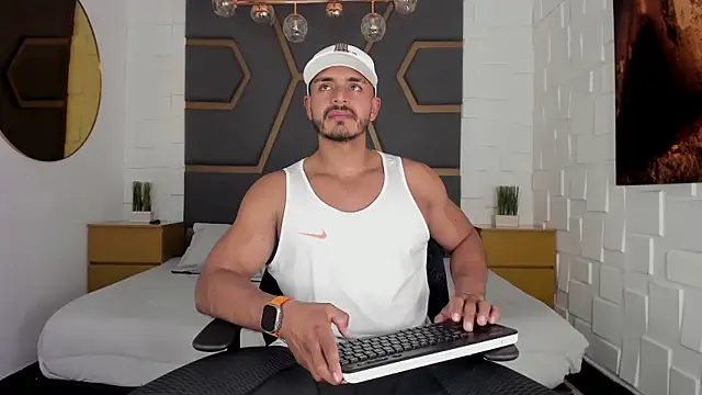 magnusclark online show from September 15, 2025, 6:19 pm