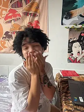 CamillyBlum online show from December 3, 2025, 4:16 pm