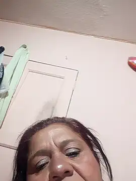 Snapshot of Freya_Fantasy chatting on October 5, 2025, 5:50 am Freya Fantasy online show from October 5, 2025, 5:50 am