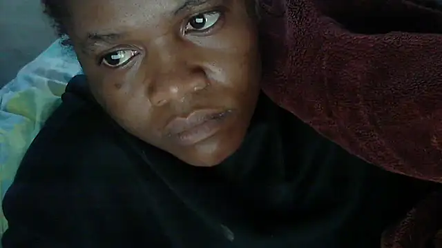 sexythae32 online show from September 10, 2025, 2:44 am