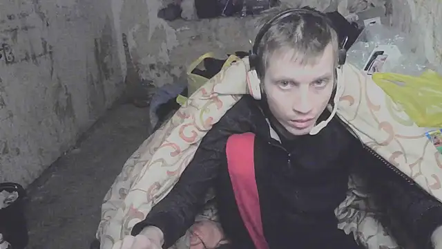 makarov1993 online show from November 10, 2025, 7:24 pm