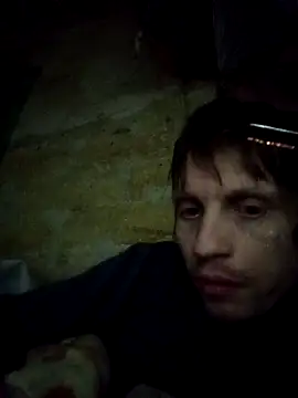 Snapshot of makarov1993 chatting on March 18, 2026, 5:05 pm makarov1993 online show from March 18, 2026, 5:05 pm
