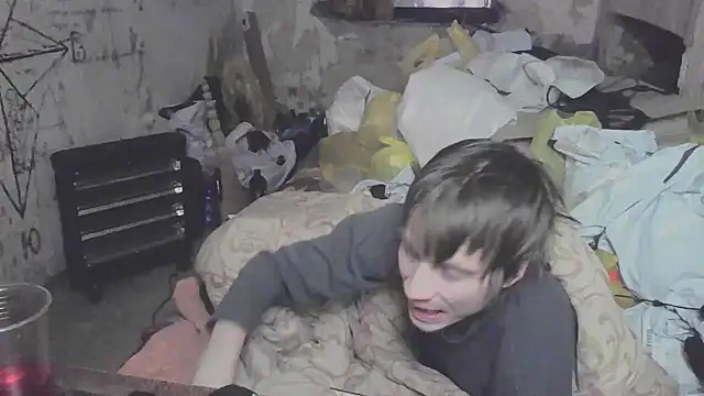 Snapshot of makarov1993 chatting on March 21, 2026, 4:50 am makarov1993 online show from March 21, 2026, 4:50 am