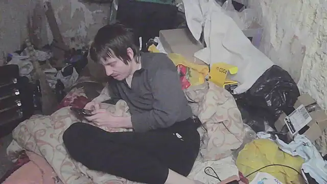 Snapshot of makarov1993 chatting on March 26, 2026, 4:12 pm makarov1993 online show from March 26, 2026, 4:12 pm