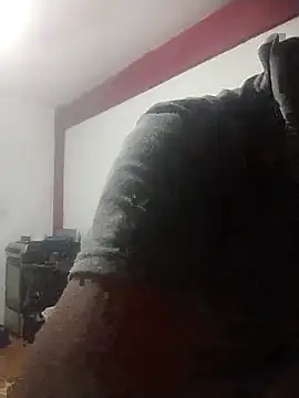 perrotjuui97 online show from April 13, 2026, 7:58 am