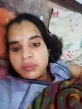 JHILMIL online show from October 13, 2025, 4:01 am