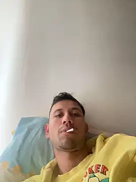 Michaell Spinelly online show from November 10, 2025, 5:23 pm