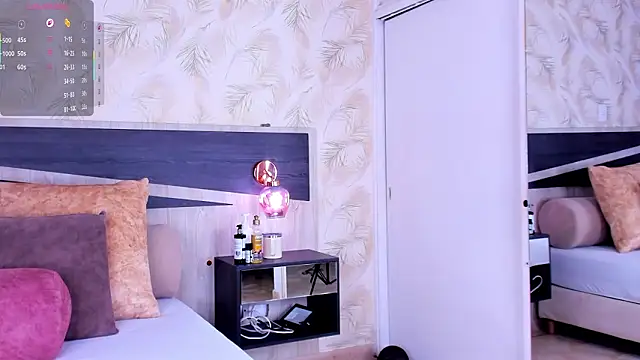 Snapshot of Travis_lenox_ chatting on February 4, 2026, 11:42 pm Travis lenox online show from February 4, 2026, 11:42 pm