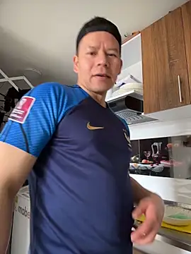 Manu0586 online show from November 17, 2025, 4:13 pm