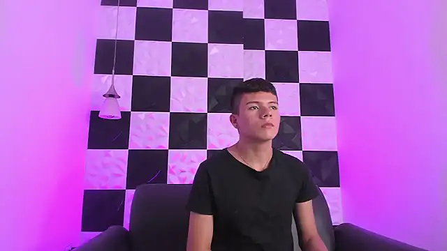 AndyFame1 online show from October 6, 2025, 6:49 pm