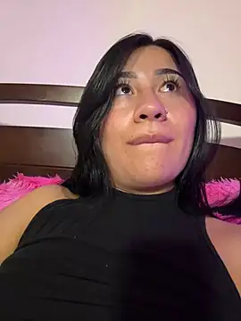 Snapshot of evelyn_ch_ chatting on February 12, 2026, 10:49 pm evelyn ch online show from February 12, 2026, 10:49 pm