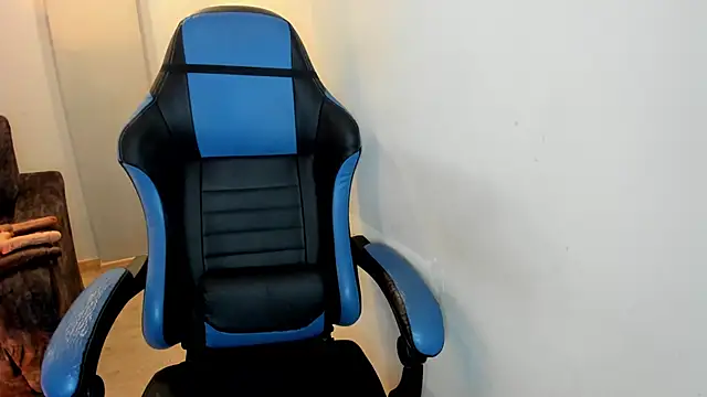 Snapshot of Scarbadgirl_ chatting on December 20, 2025, 4:08 am Scarbadgirl online show from December 20, 2025, 4:08 am