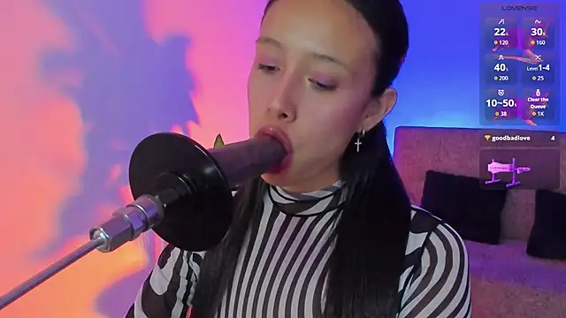 alicemoon   online show from November 11, 2025, 10:15 am