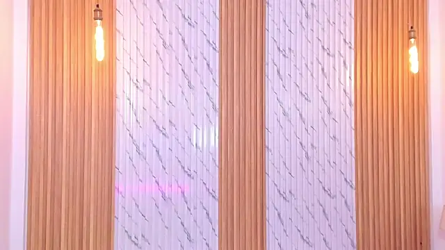 thomas walker0 online show from December 22, 2025, 12:24 pm