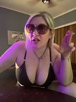 Granlady7 online show from March 5, 2026, 6:31 am