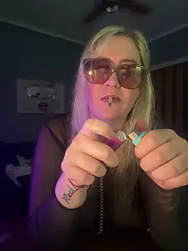 Granlady7 online show from March 18, 2026, 3:31 am