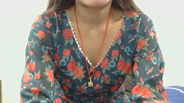 Snapshot of Aarti_misty71 chatting on October 22, 2025, 4:57 am Aarti misty71 online show from October 22, 2025, 4:57 am