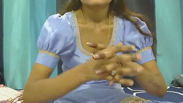 Snapshot of Aarti_misty71 chatting on January 12, 2026, 6:18 am Aarti misty71 online show from January 12, 2026, 6:18 am