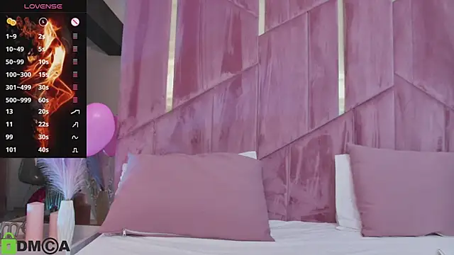 SelenaDaze online show from February 16, 2026, 6:09 am