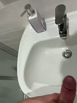 geraldoo007 online show from March 16, 2026, 7:07 pm