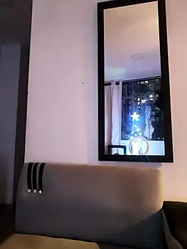 Hiroshi Shen online show from December 17, 2025, 11:11 pm