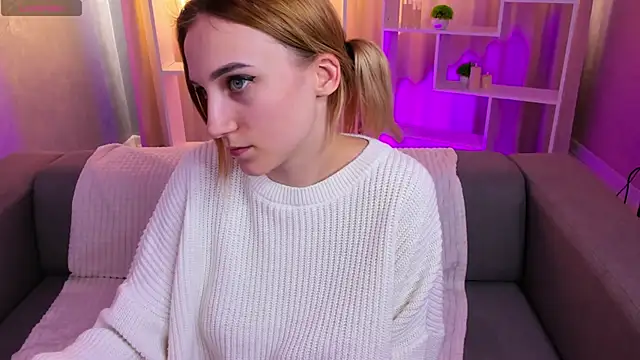 graseflower online show from April 15, 2026, 1:12 am