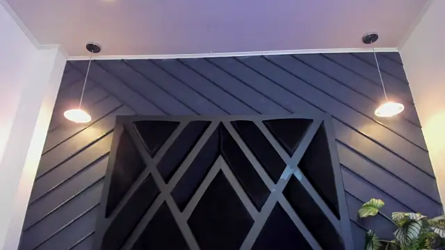 zoe martins  online show from October 10, 2025, 5:34 pm