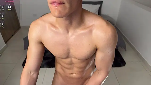 Snapshot of Maxx_Lancaster chatting on February 14, 2026, 3:09 pm Maxx Lancaster online show from February 14, 2026, 3:09 pm