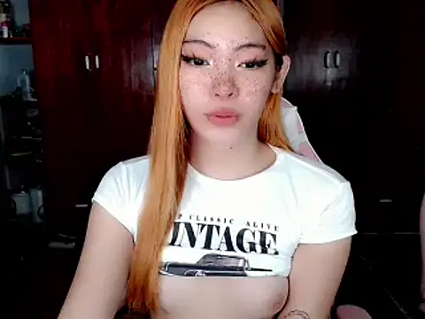 Snapshot of Miss_hornydolly chatting on December 1, 2025, 11:04 am Miss hornydolly online show from December 1, 2025, 11:04 am