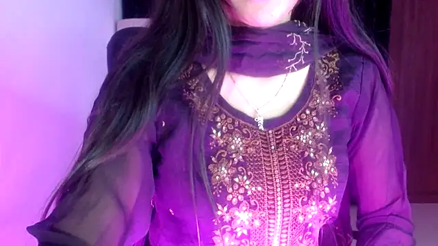 Snapshot of Mini_Meera chatting on November 1, 2025, 6:21 pm Mini Meera online show from November 1, 2025, 6:21 pm