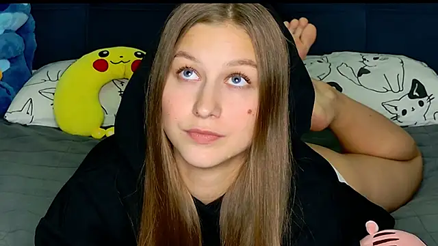 MissEmilyMiller online show from November 20, 2025, 5:56 pm