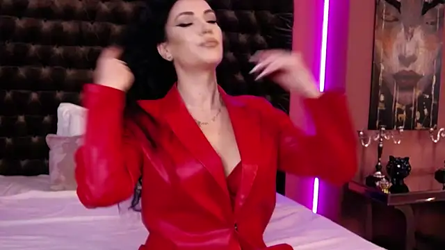 StephanyMillan online show from December 22, 2025, 6:21 am