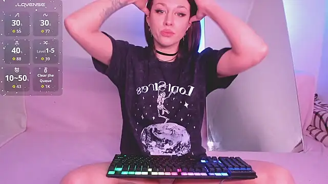 Lil Foxy9 online show from February 23, 2026, 11:40 am