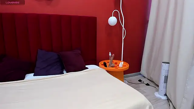 Kat  cat online show from February 10, 2026, 4:38 am