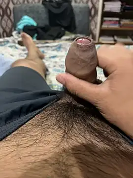 Snapshot of innocent1guy chatting on September 12, 2025, 5:35 pm innocent1guy online show from September 12, 2025, 5:35 pm