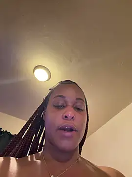 yummy0322 online show from February 5, 2026, 2:49 am