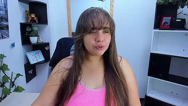 LucyOwen 18 online show from January 11, 2026, 3:00 am