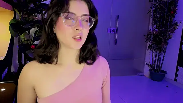 LiLLiAnderson online show from December 20, 2025, 11:50 am