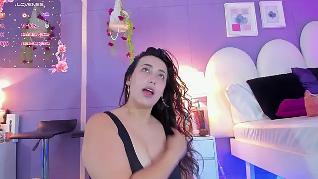 my aleja  online show from October 11, 2025, 1:20 pm